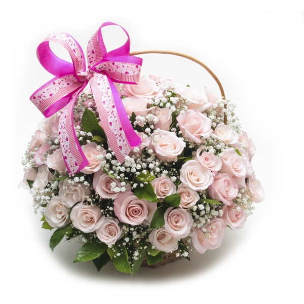 Cesta Delírio feita com rosas cor de rosa